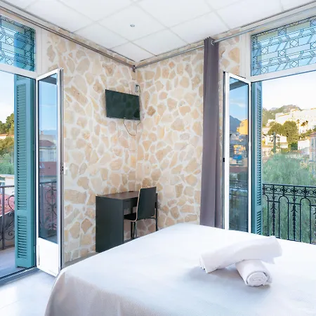 Hotel De Belgique A Menton Hotel