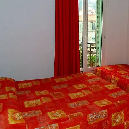 De Belgique A Мантон