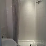 Hotel De Belgique A Menton 2*