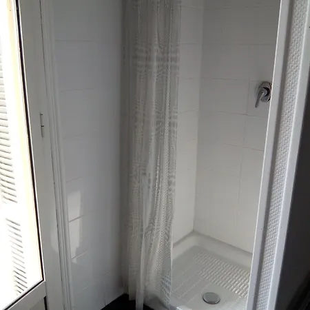 De Belgique A Hotel 2*