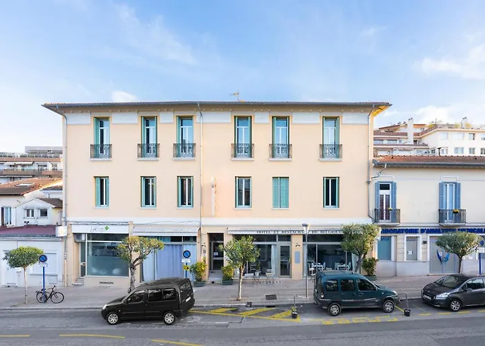 Hotel Hotel De Belgique A Menton 2*