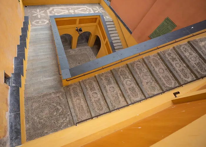 Hotel De Belgique A Menton Hotel