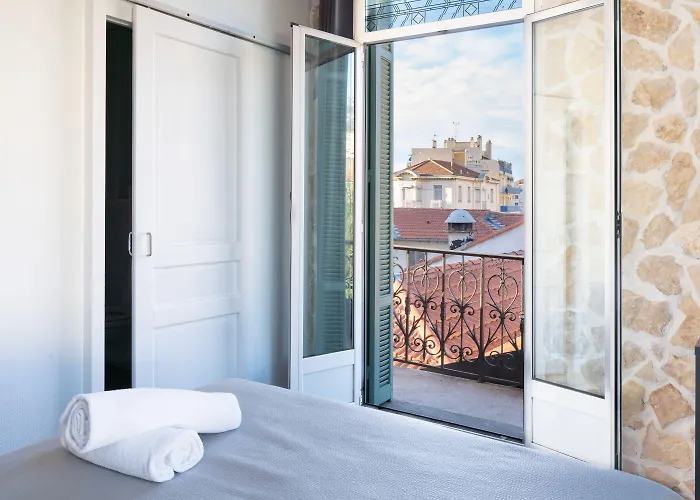 Hotel Hotel De Belgique A Menton Menton